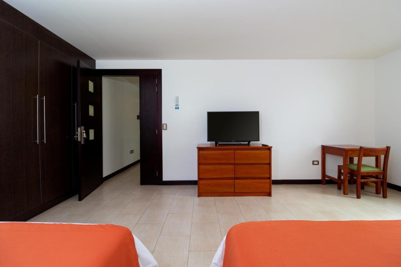 Galapagos Apartments - Bay View House Puerto Ayora  Εξωτερικό φωτογραφία